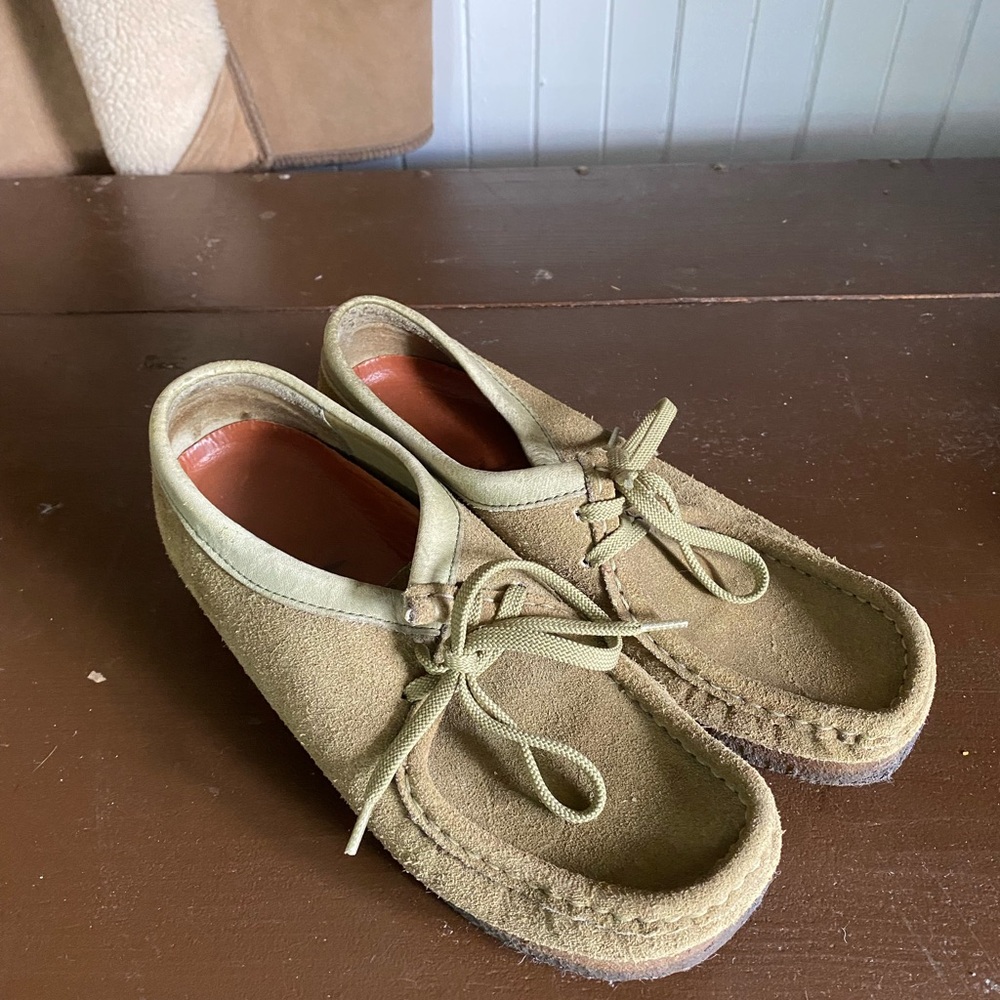 Clarks Olive Green Suede Moccasins